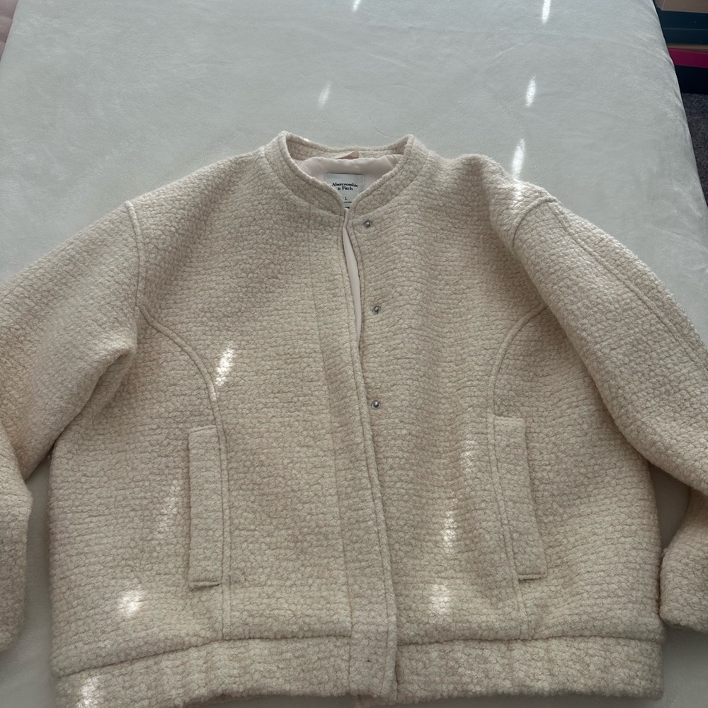 Abercrombie & Fitch Cream Teddy Bomber